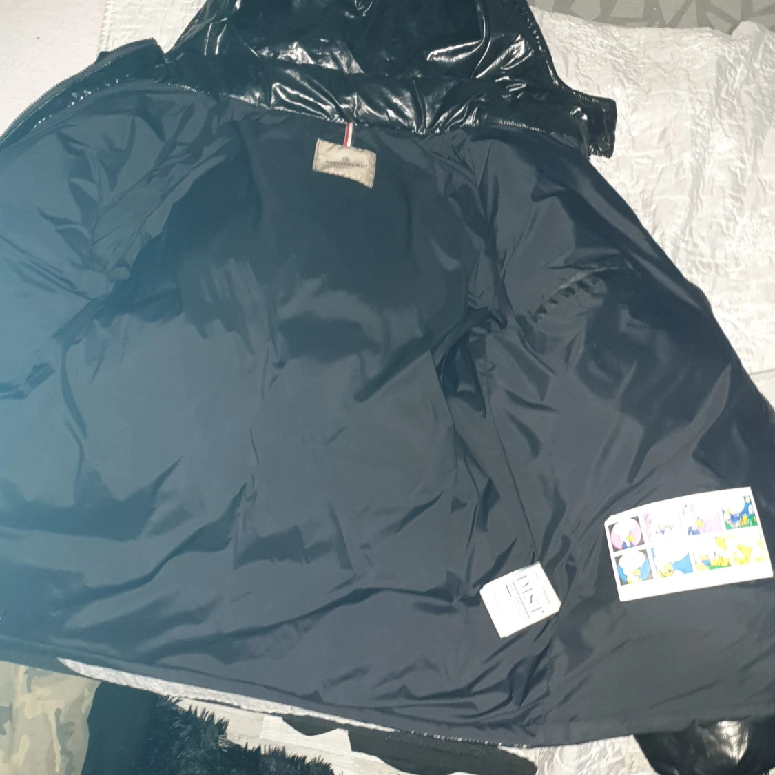 Svart pufferjacka från Moncler - 2