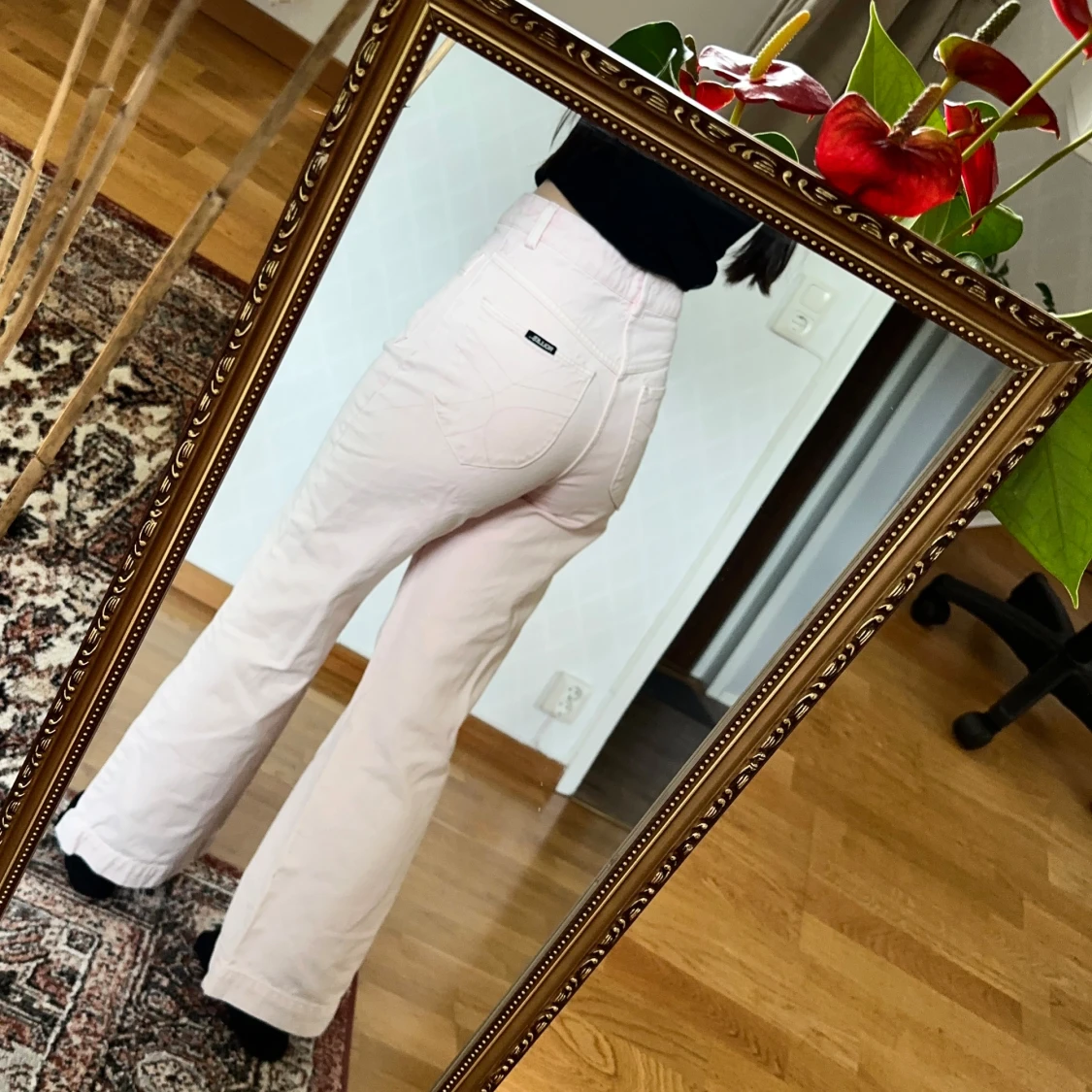 Ljusrosa jeans från Rollas - 1