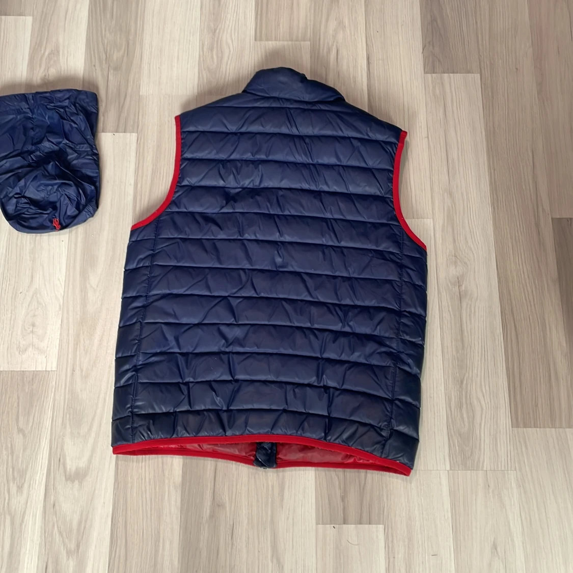 Mörkblå dunväst från Ralph Lauren - 1