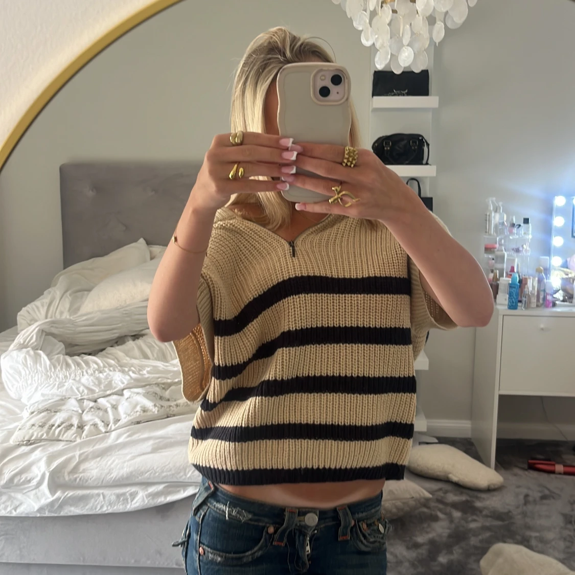 Beige stickad randig tröja med half zip