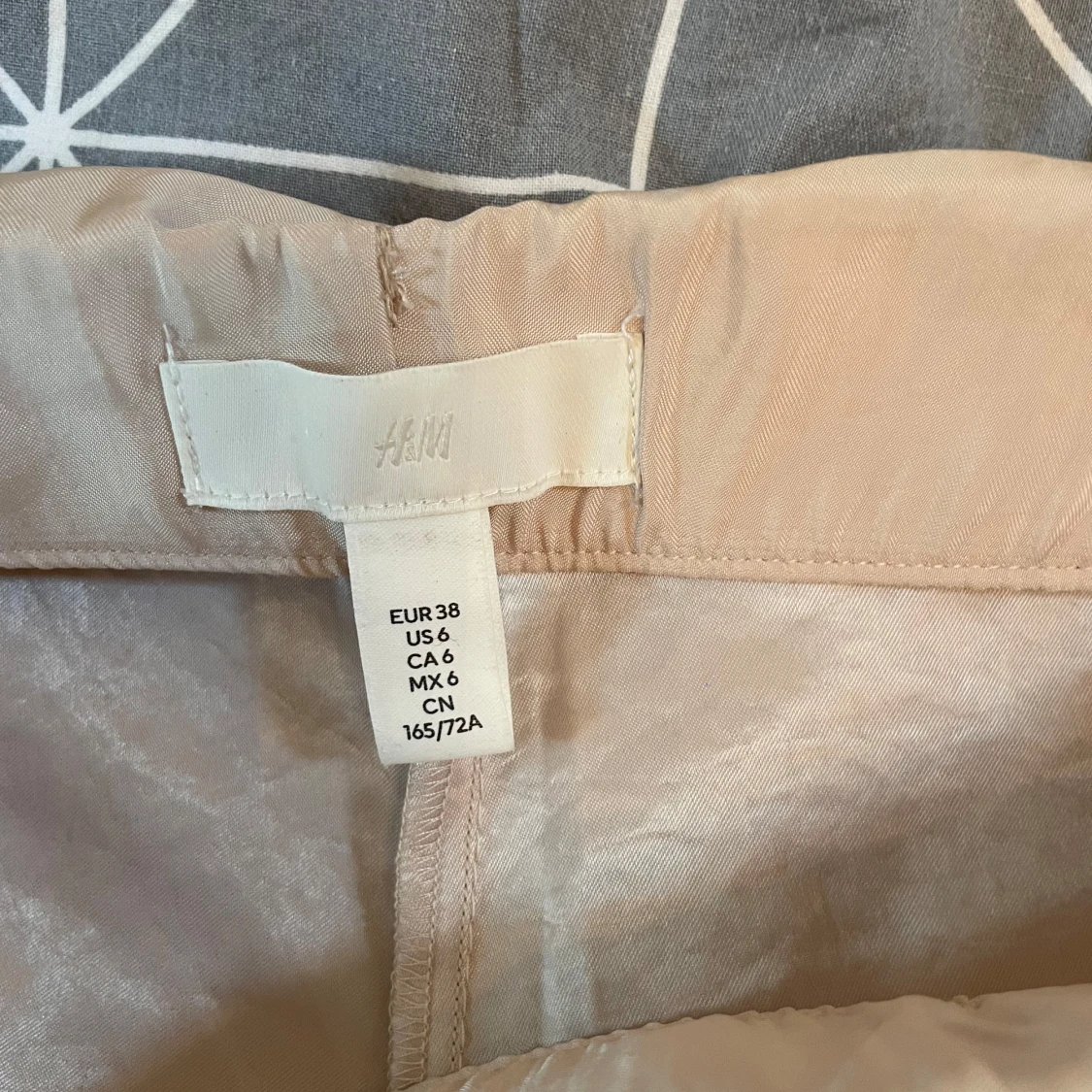 Beiga vida byxor med spets från H&M - 3