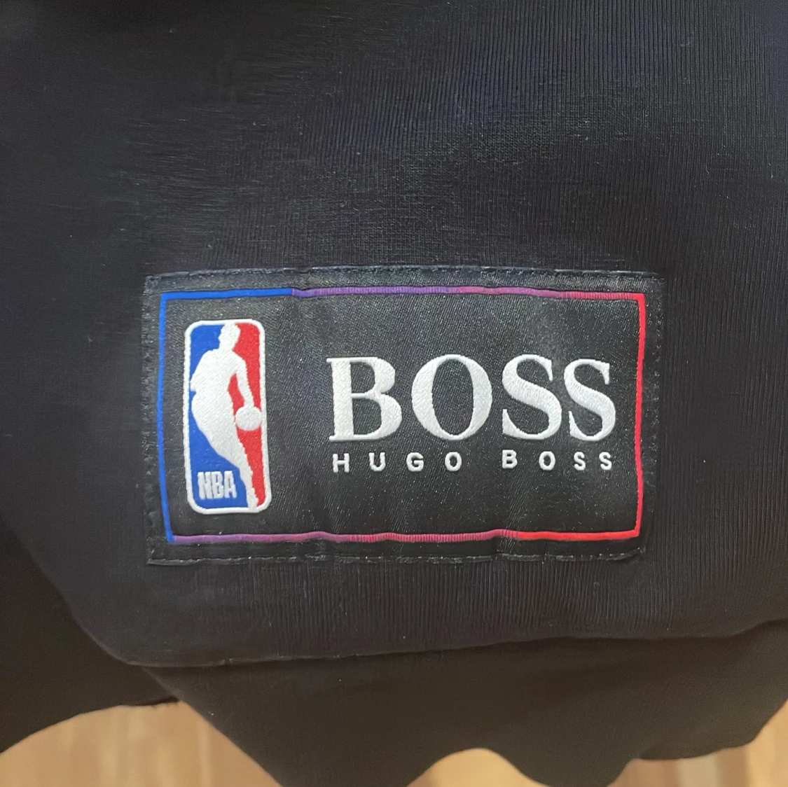 Svart Lakers hoodie från Hugo Boss - 2