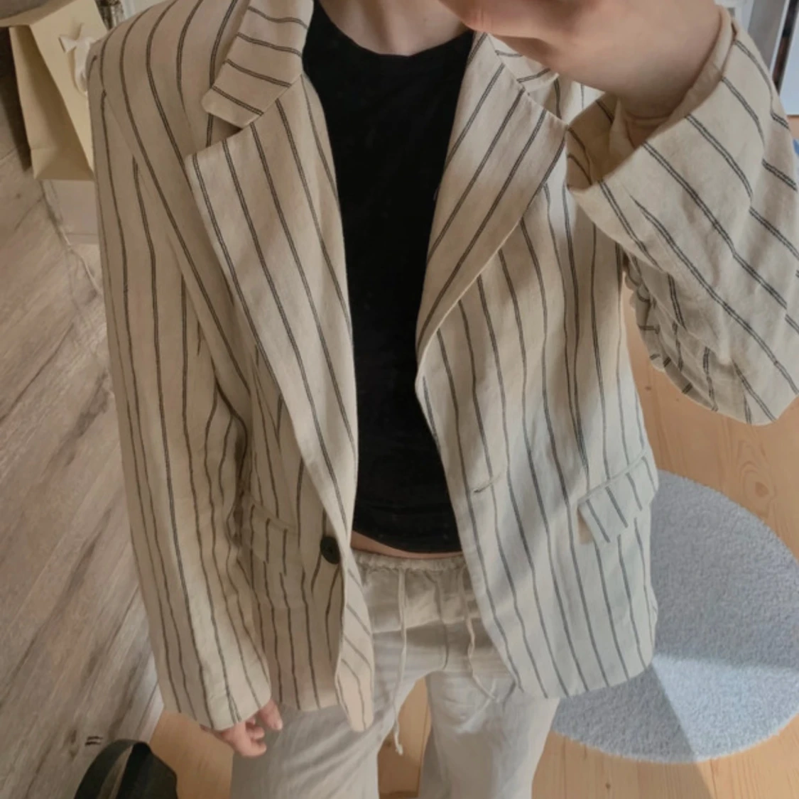 Randig beige kavaj i linne