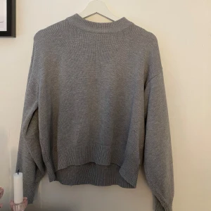 stickad tröja  - snygg går stickad tröja!!!