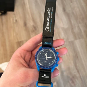 Omega swatch ”Mission to neptune” - Omega swatch ”mission to neptune” | nypris ca 5500 | skick 10/10 endast testad | endast klockan ingår!