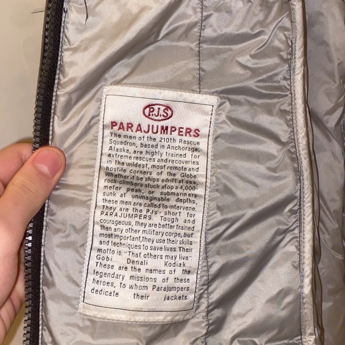 Svart dunjacka från Parajumpers - 3