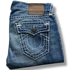 True Religion Bleach Distressed  - True Religion Bleach Distressed Jeans