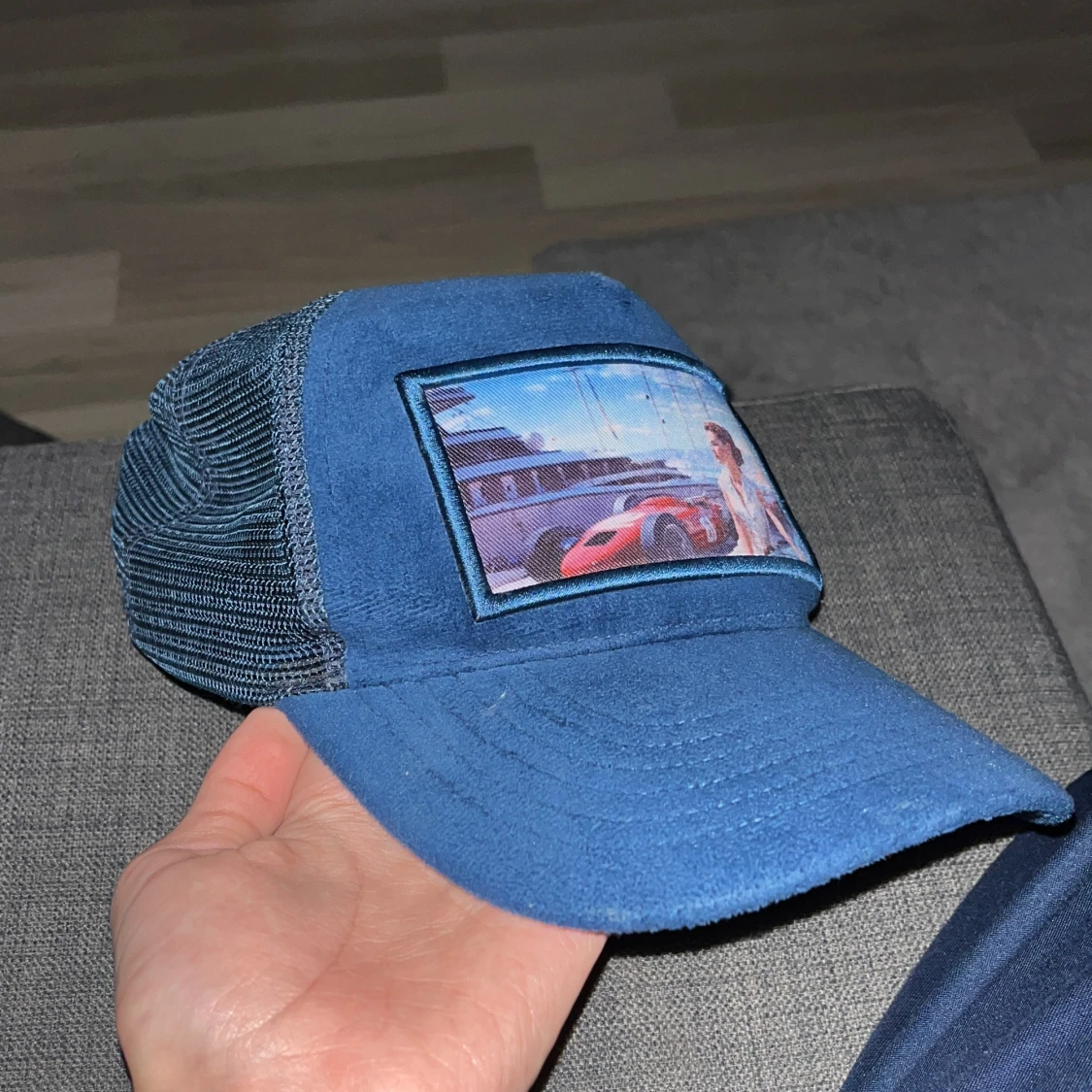 Blå keps med tryck från Revenite - 1