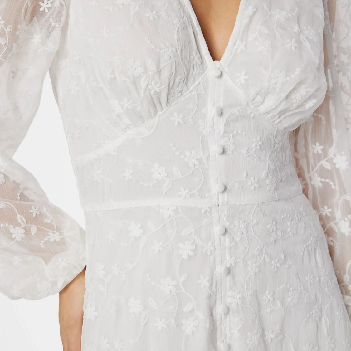 Sommar /student klänning från Bubbleroom 🤍  - 1