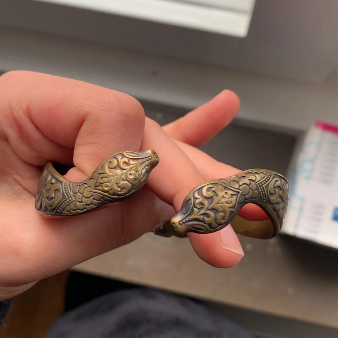 Antikt ormarmband i bronsfärg - 1