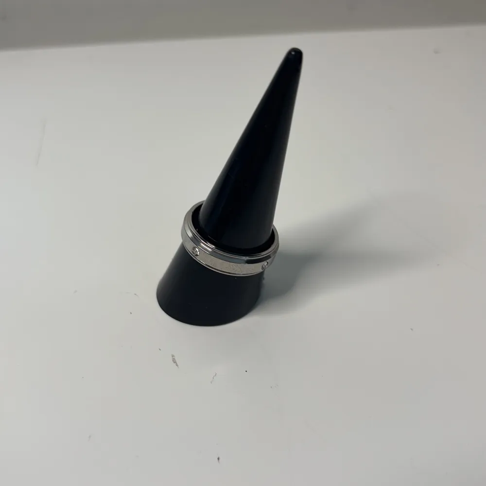Ring i Rostfritt Stål med Silvertoning. Asusteet.