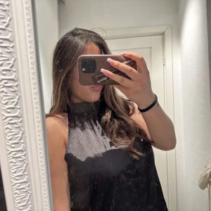 fest topp  - fest topp! oanvänd👙🗣️👯‍♀️🫣🩷✈️🙏🏽🙌🏽🧏🏾‍♀️🌶️💋🛩️💞🍓🥰 