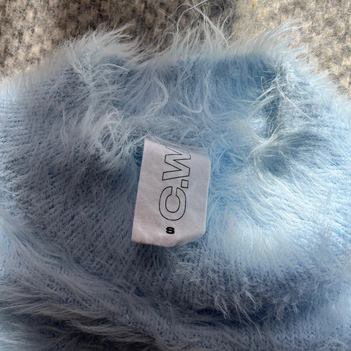 Ljusblå fluffig tröja från Carin Wester  - 2