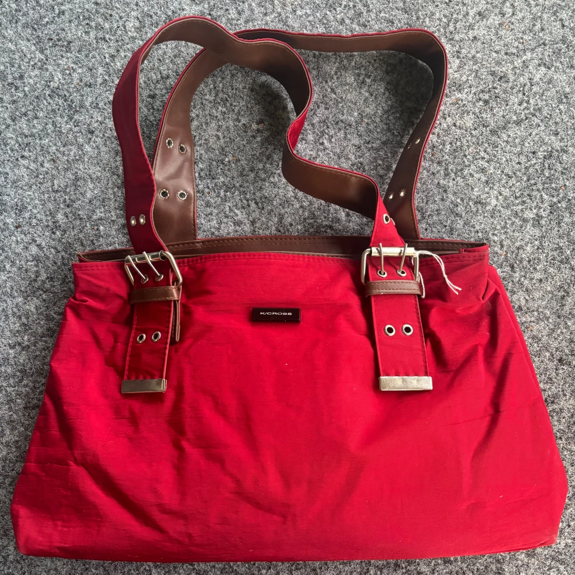 Röd axelväska från Kookos - 1