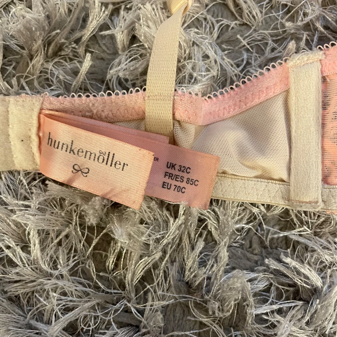 Ljusrosa spets korsett från Hunkemöller - 2