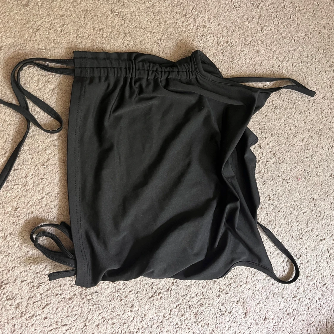 Siden Linné med knytband