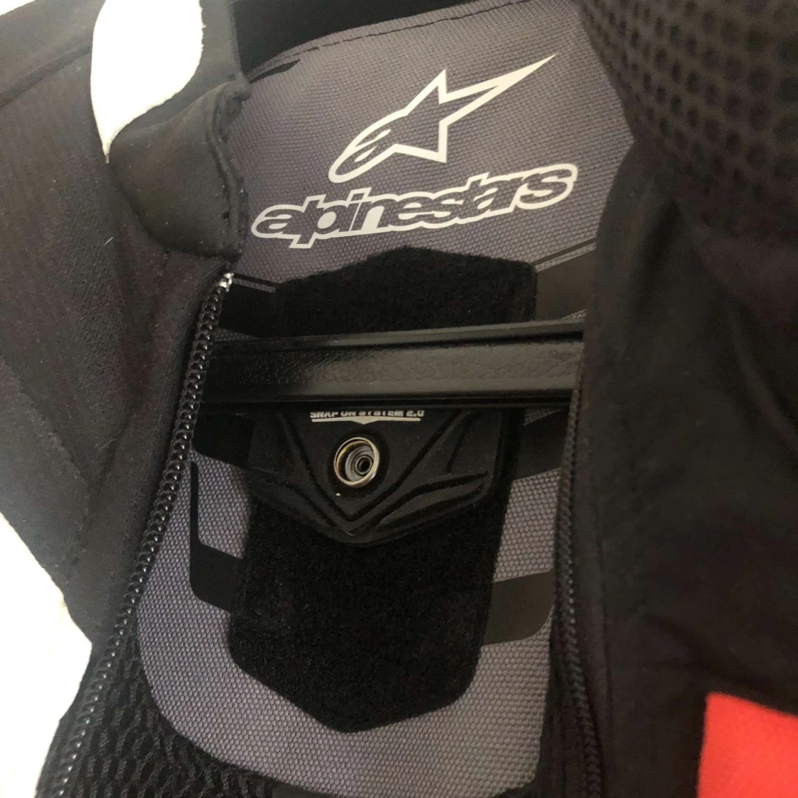 Alpinestars svartvit racingdräkt - 2