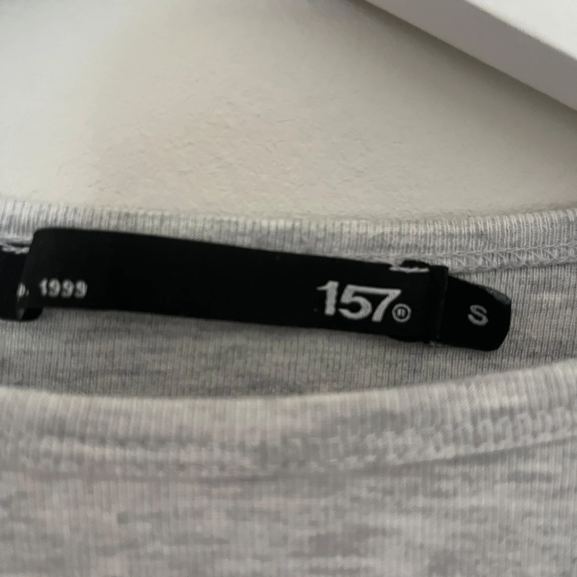 Ljusgrå långärmad tröja från 157 - 1