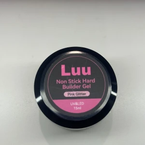 Luu Gel Pink Glitter - Säljer min Luu Non Stick Hard Builder Gel i färgen Pink Glitter, 15ml. Perfekt för att bygga naglar samt 3d art med en glittrig rosa finish. Säljer pågrund av att den inte kommer till användning 