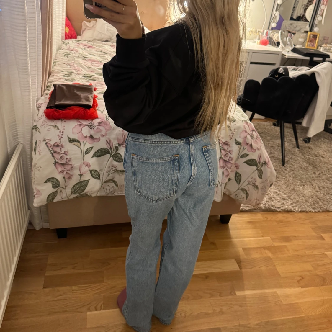 Weekday ljusblå high straight jeans - 3