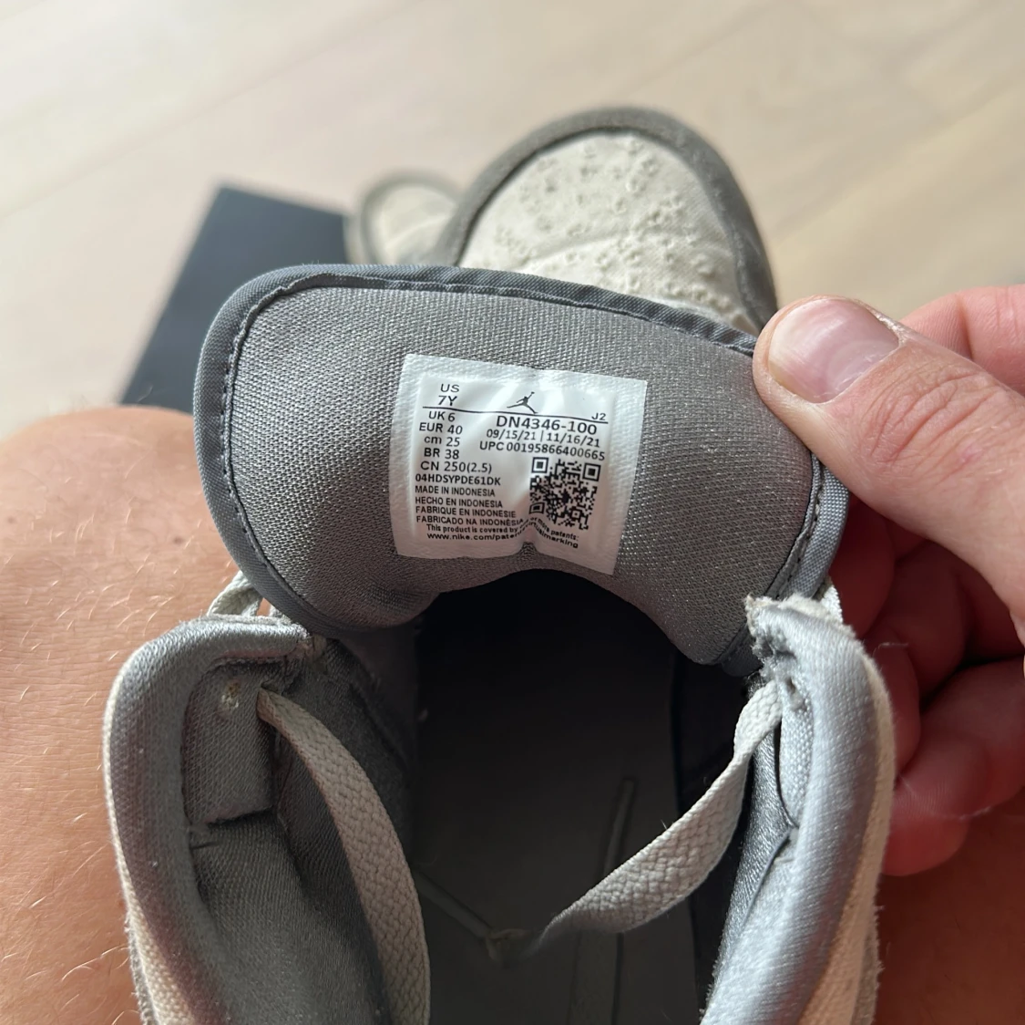 Nike Air Jordan 1 Mid grå/beige - 4