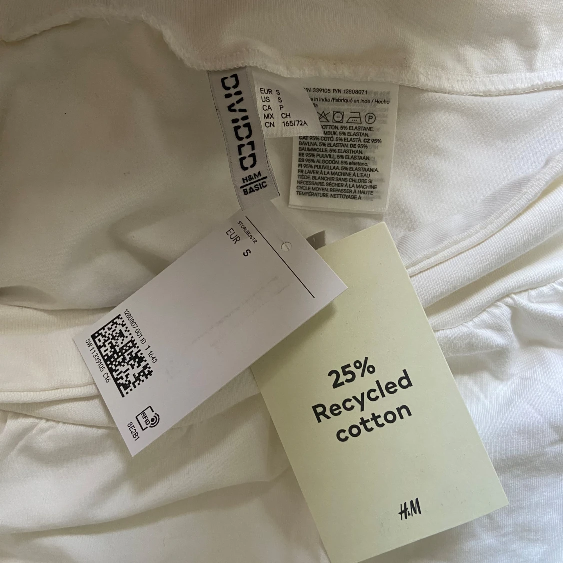 Vit volangkjol i bomull - 4