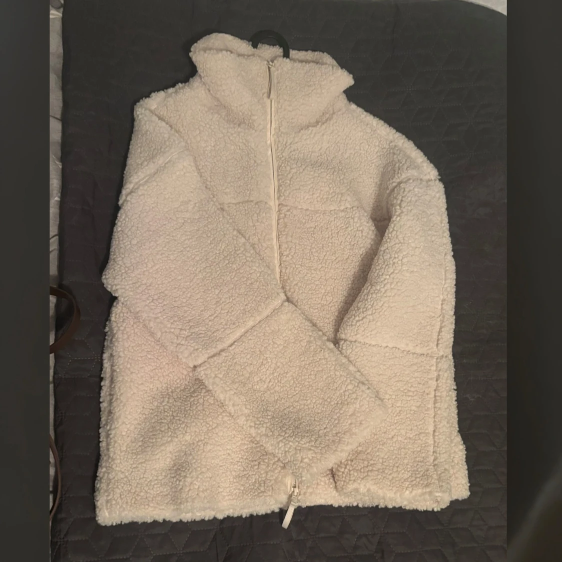  Vit teddyjacka  - 2