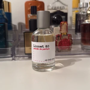 Linnet 8.0 från  ONEBOLDCHEMIST  - Säljer nu min helt oanvända linnet 8.0 från oneboldchemist! Inte ens testsprayad och flaskan är 50ml! Säljer den nu för 279 kr men kan självklart jobba på priset!