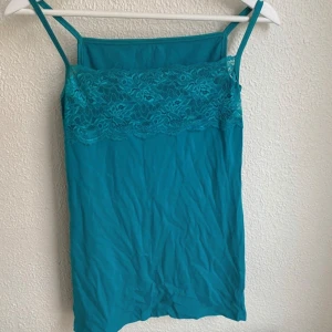 Linne - Linne i spets💙blågrön