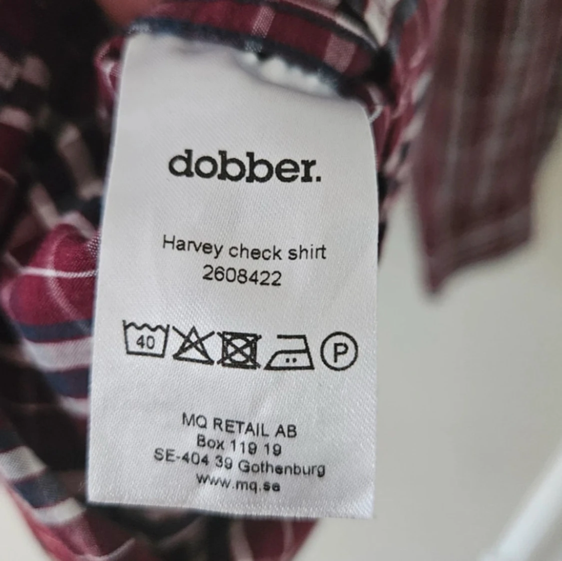 Rutig vinröd skjorta från Dobber - 4