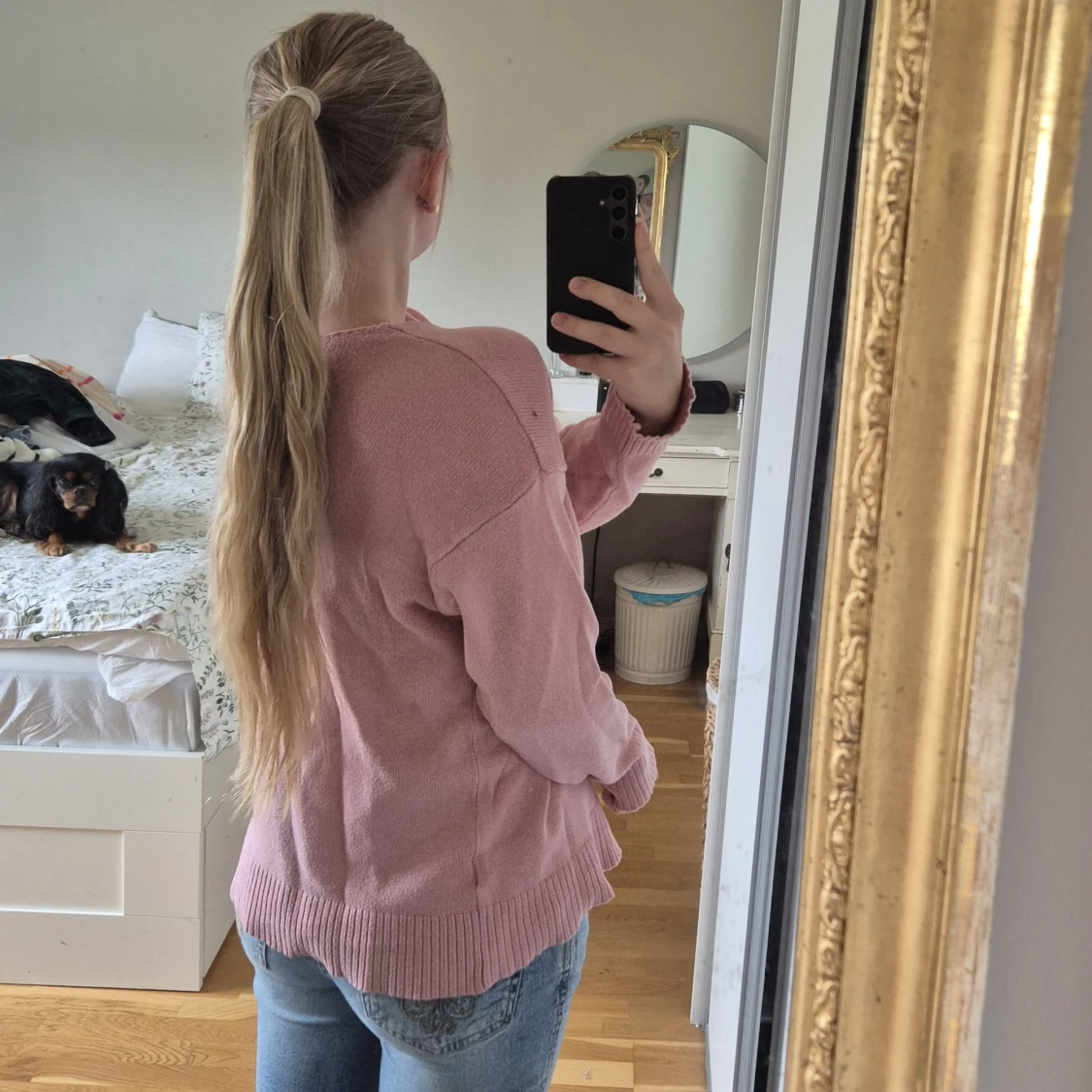 Rosa v-ringad tröja från 157 - 2