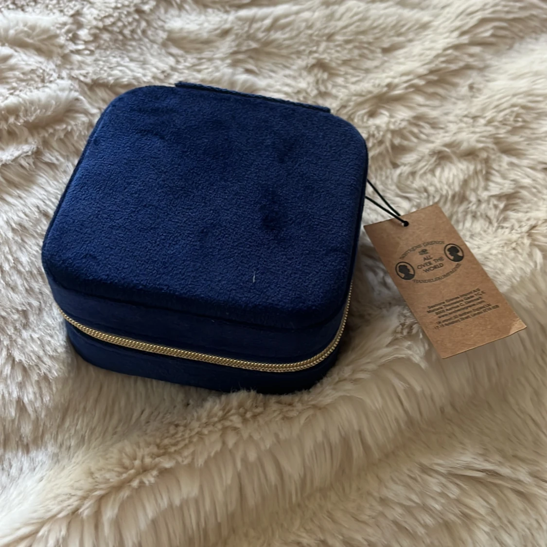 Mörkblå smyckesask med spegel - 2