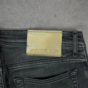 Jacob Cohën ”622” jeans - – Model: 622  – Condition: 8/10, only the badge is worn out  – Retail price: 5399 SEK