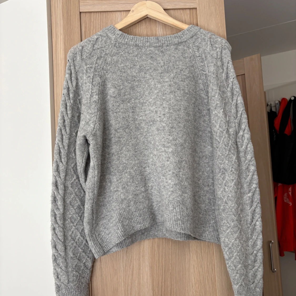 Knitted jumpers - 4