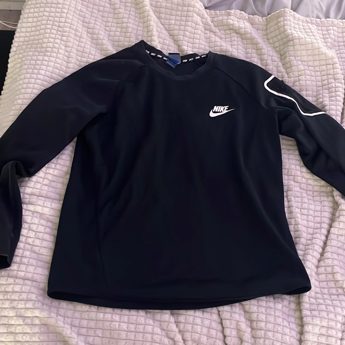 Svart långärmad Nike tröja