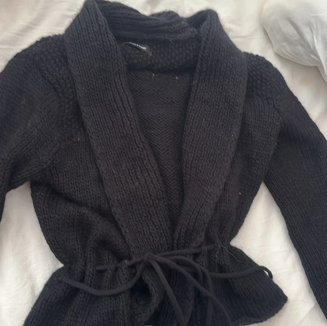 Svart stickad kofta från Samsøe Samsøe - 1