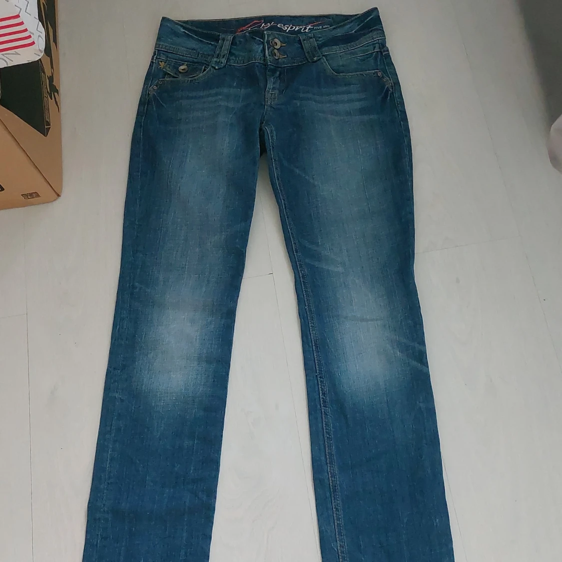 Blå jeansbyxor från Esprit - 2