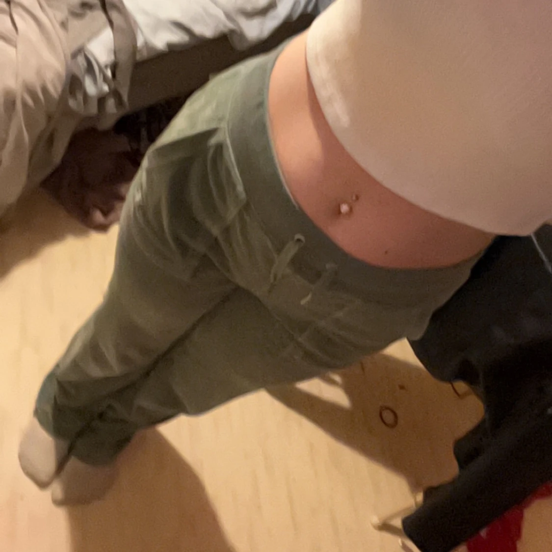 Gröna mjukisbyxor med snörning - 2