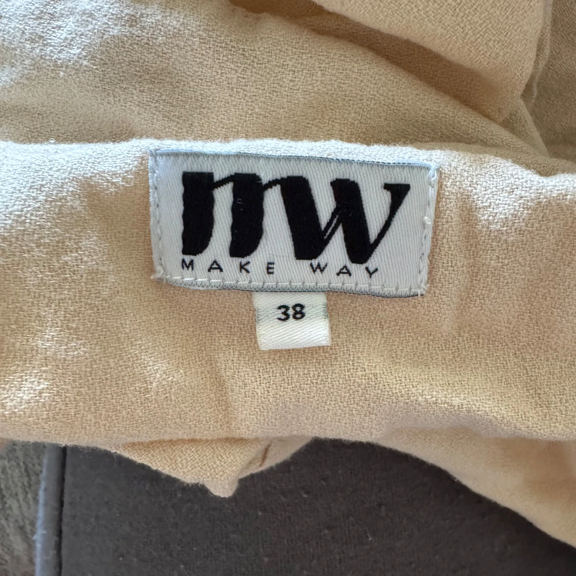 Beige jumpsuit från Make Way - 2