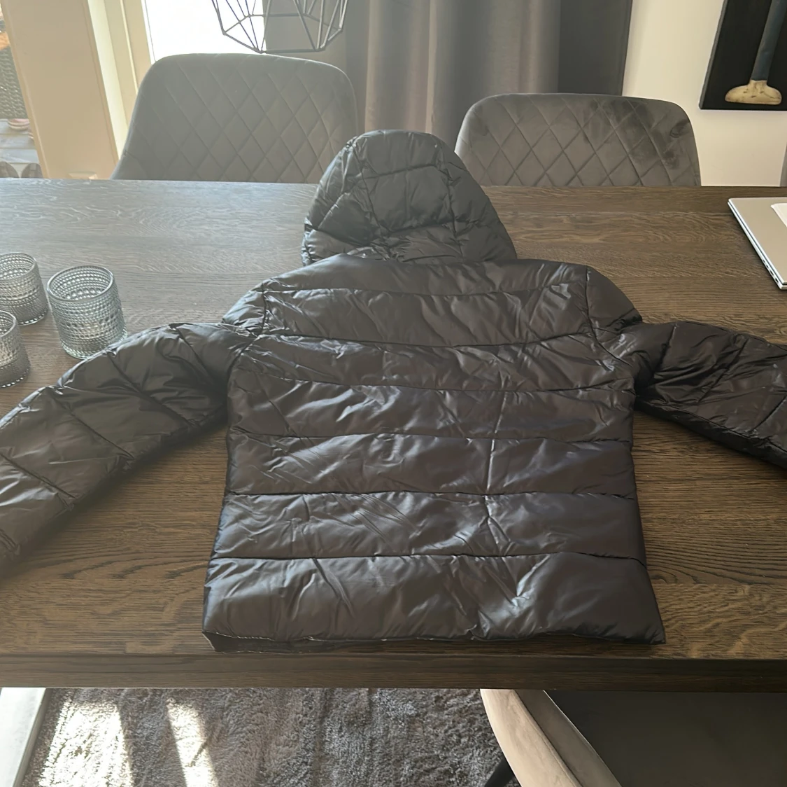 Jacka från Hugo  - 4