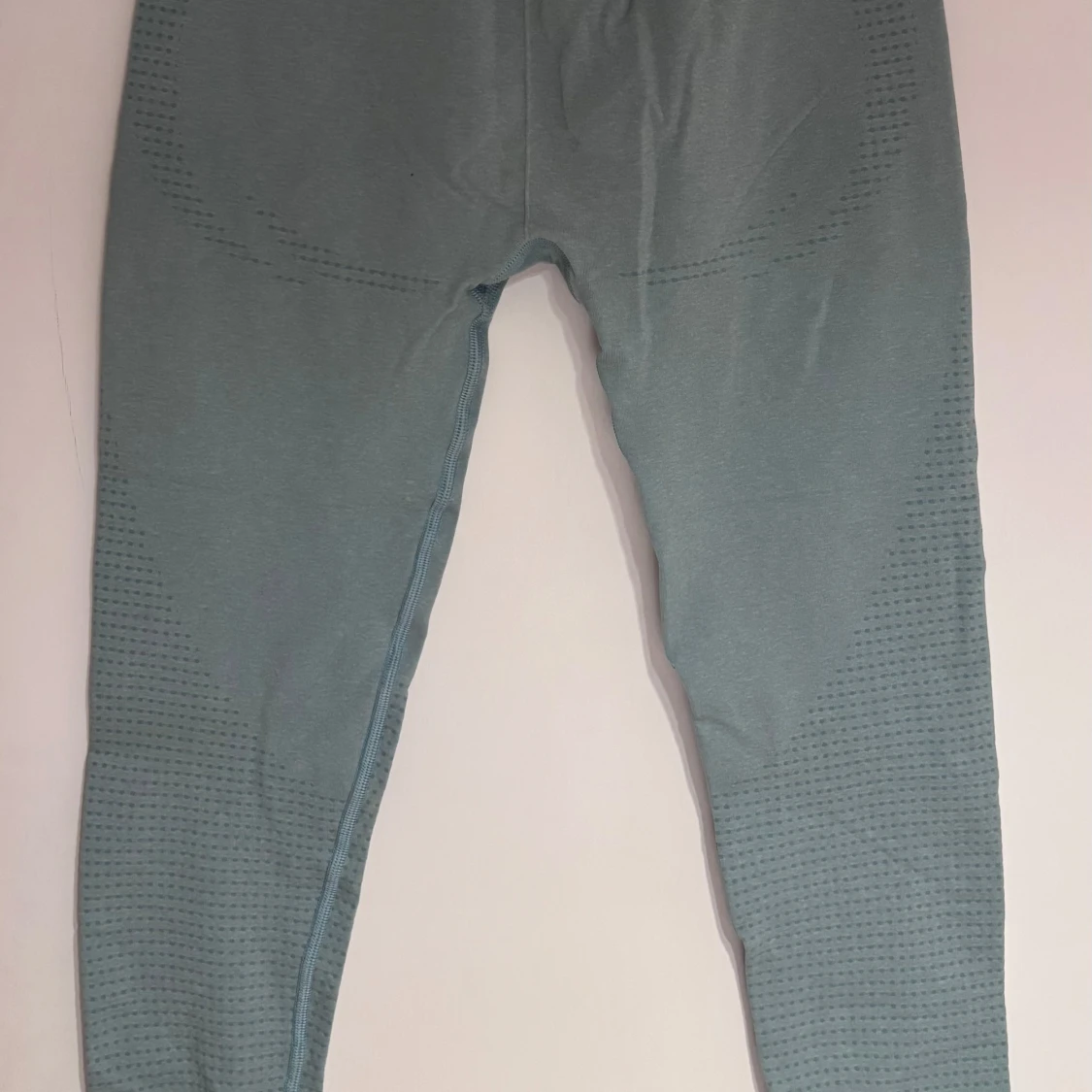 Turkosa seamless leggings från Gymshark - 1