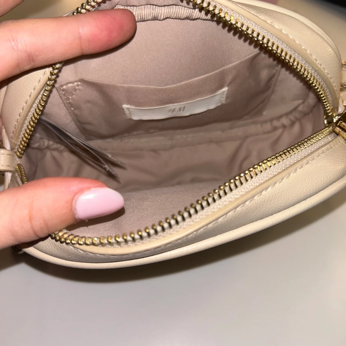 Beige axelväska  - 2