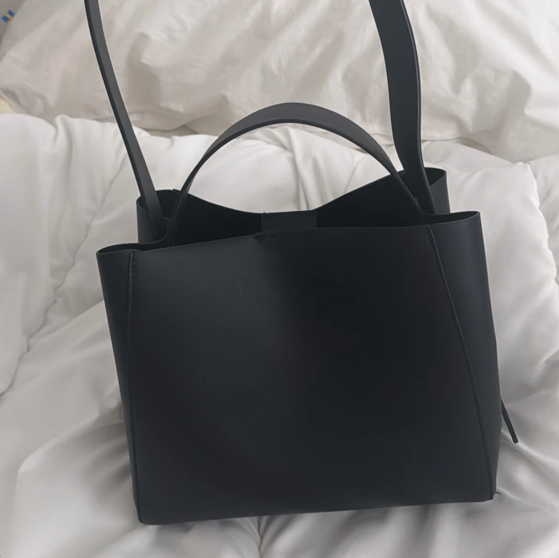 Svart axelväska - 2