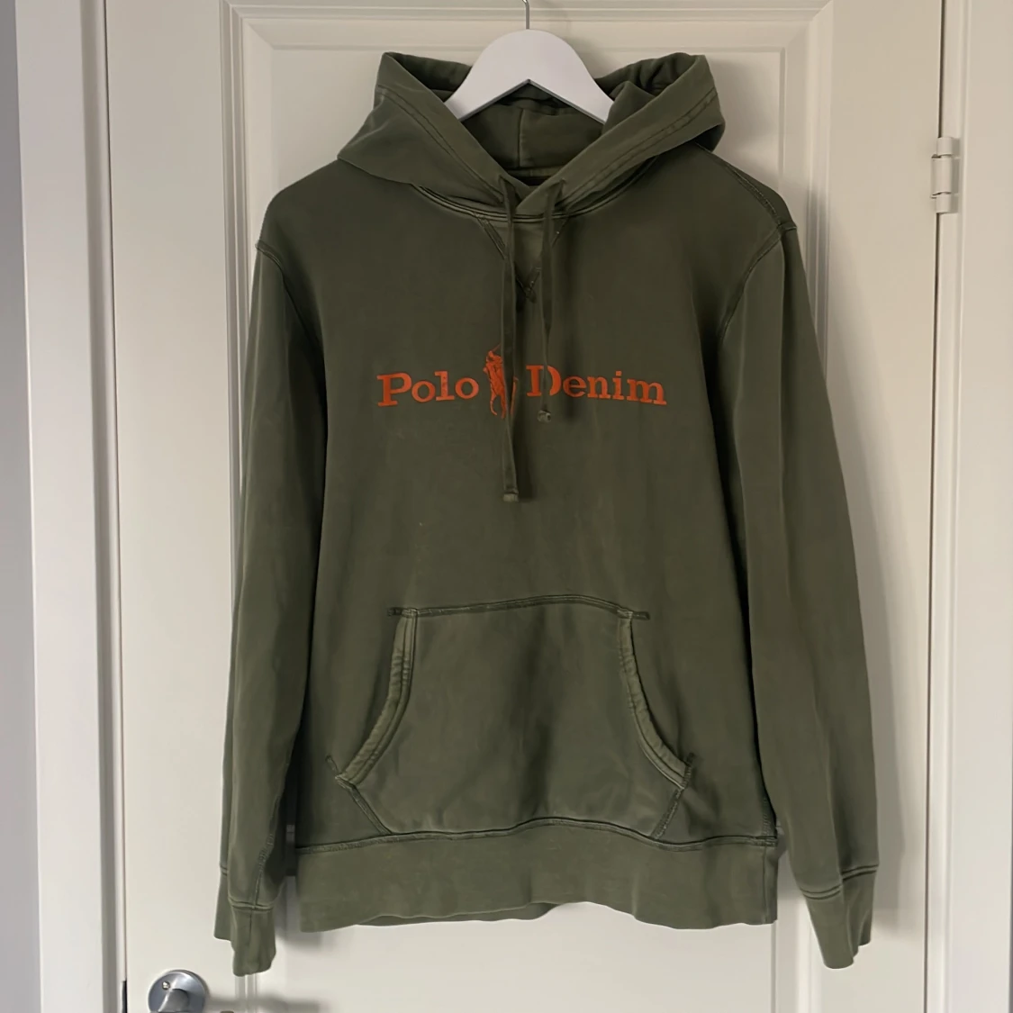 Olivgrön hoodie från Polo Ralph Lauren