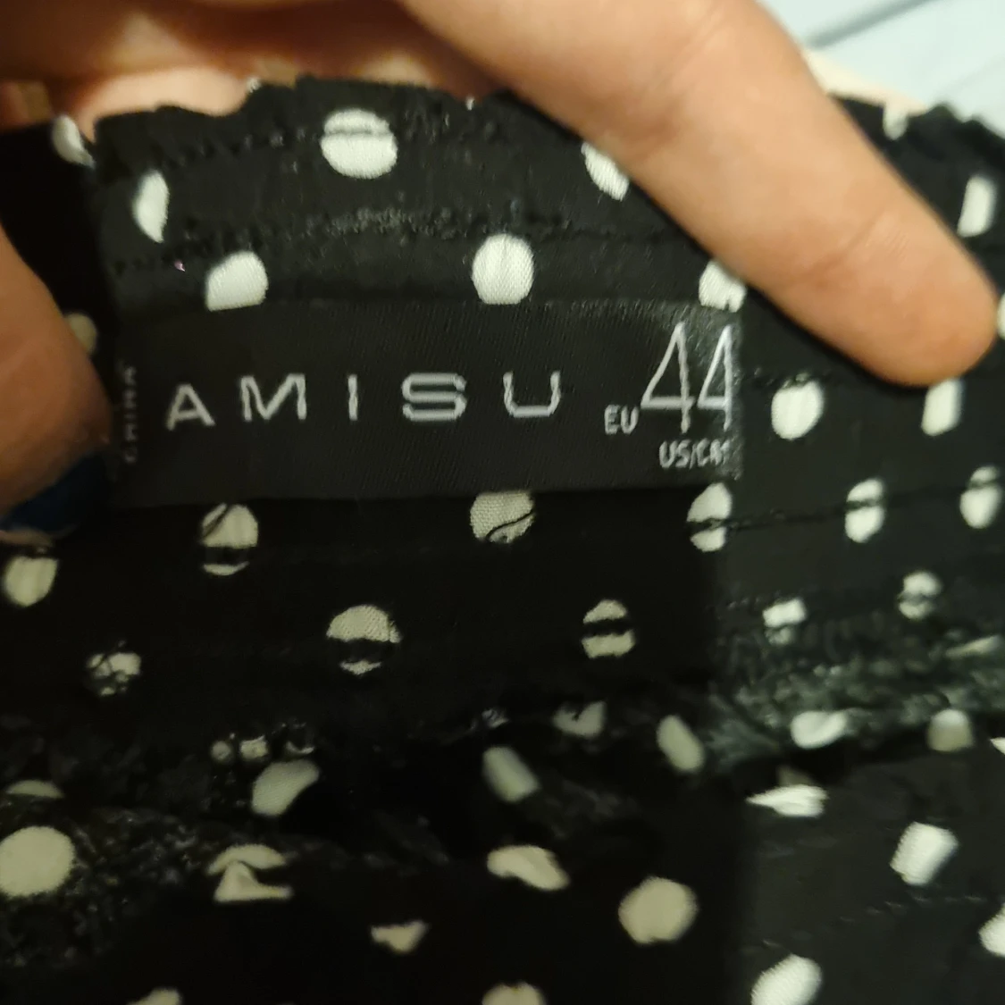 Svarta prickiga shorts från Amisu - 3