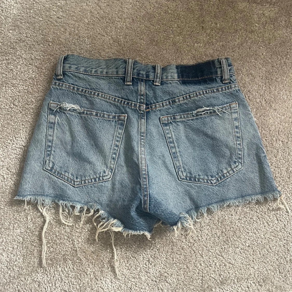 Blå jeansshorts från Zara - 1
