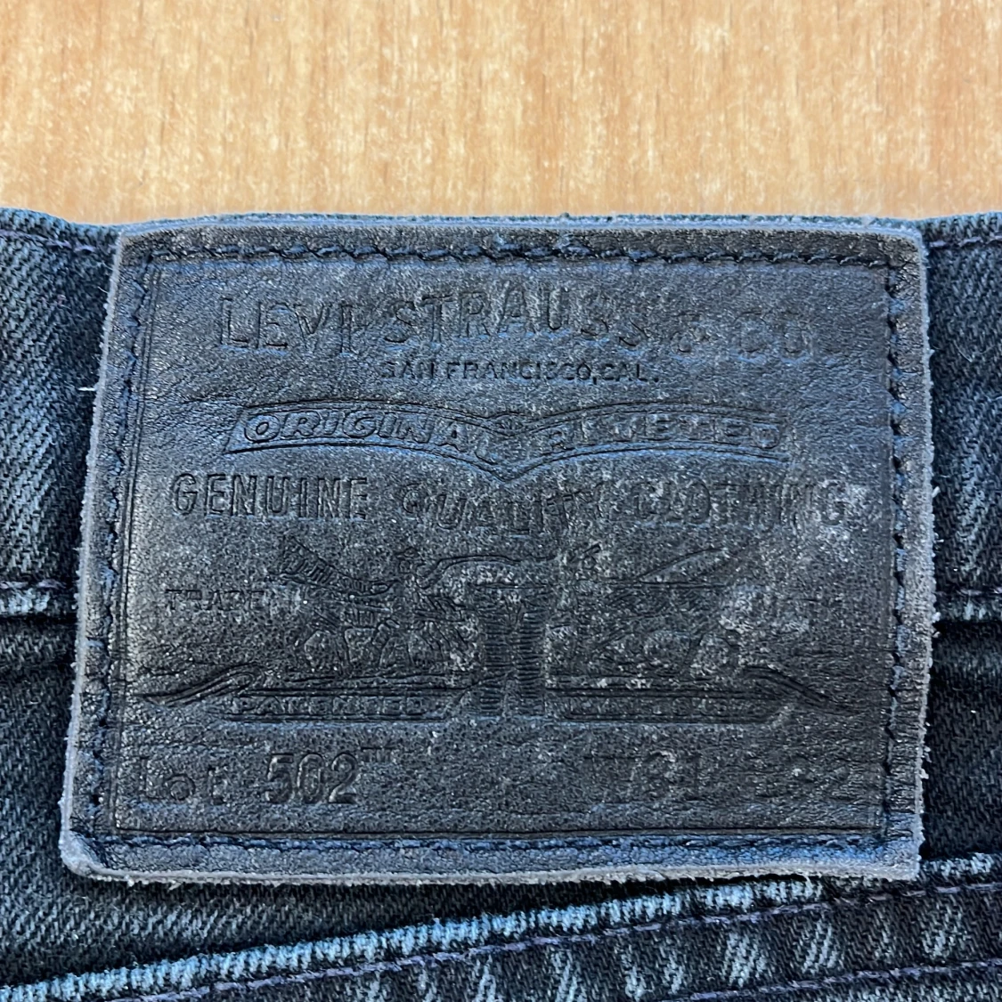 Svarta Levi's 502 jeans - 3