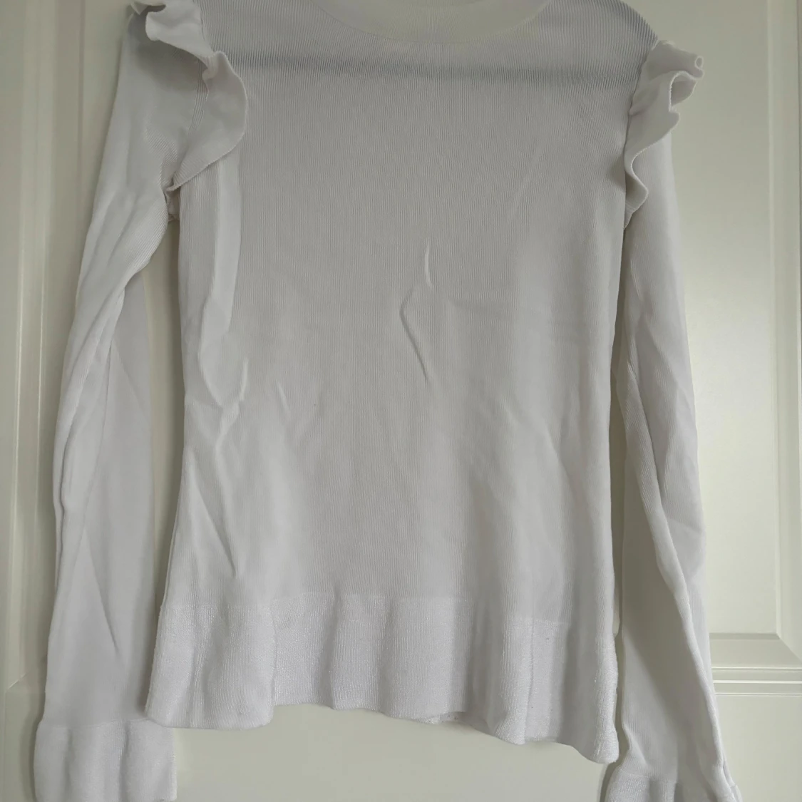 Vit volangtröja från H&M