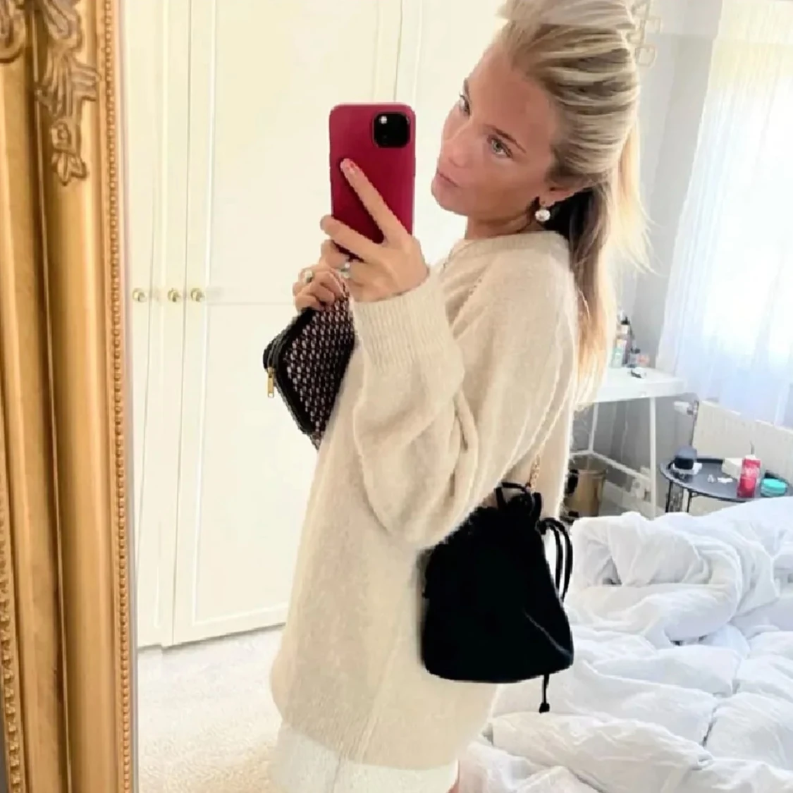 Beige stickad tröja från h&m