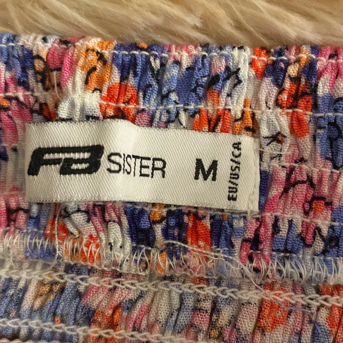 Blommig volangkjol från FB Sister - 1